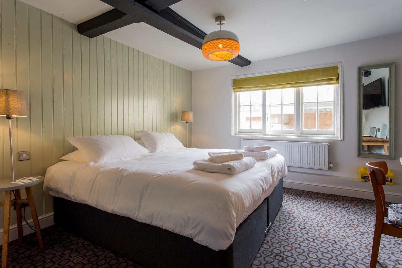 Hotel The Dolphin 3*